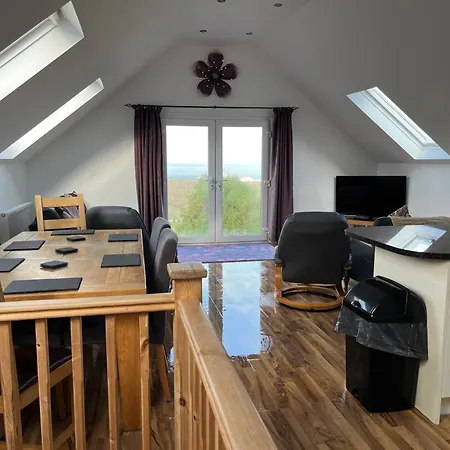 Holiday home Sunnyridge Cottage, Porthcothan Bay